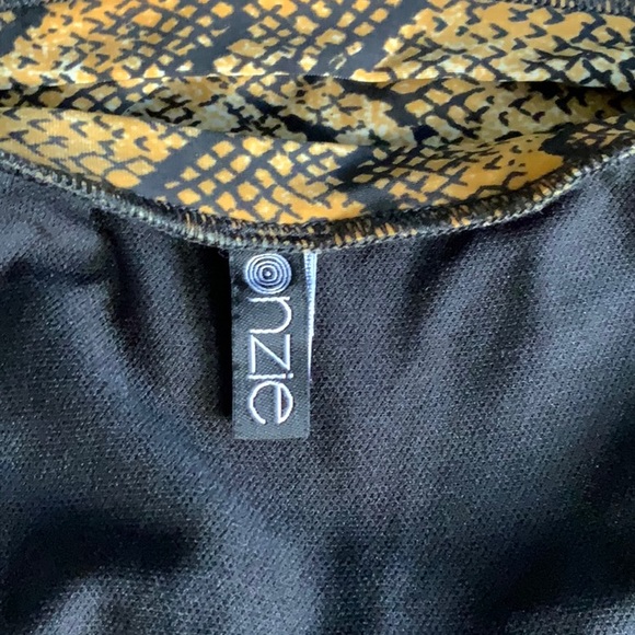 ONZIE PYTHON PRINT TUBE TOP, ONE SIZE FITS ALL - Picture 3 of 7